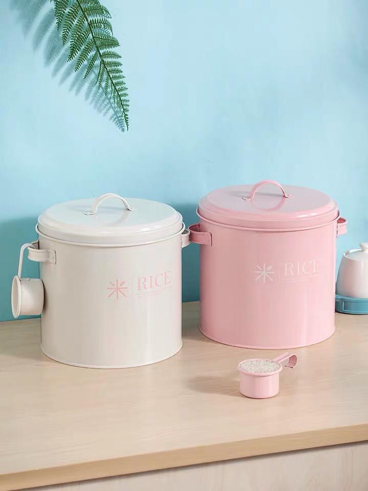 Pastel Capped On Tin